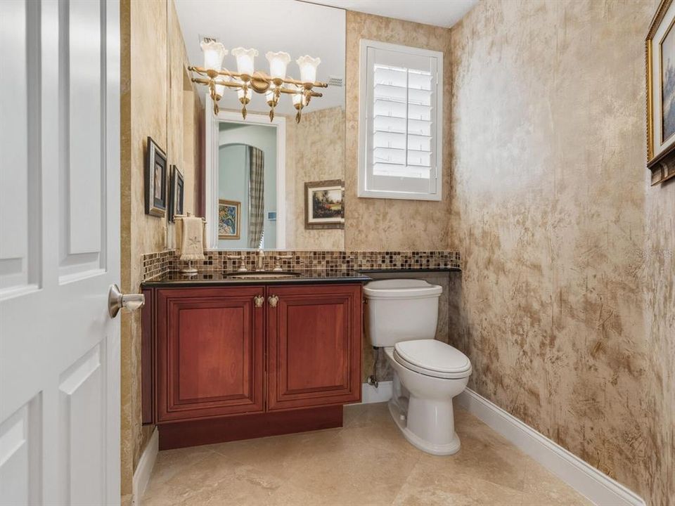 For Sale: $3,700,000 (5 beds, 5 baths, 6798 Square Feet)