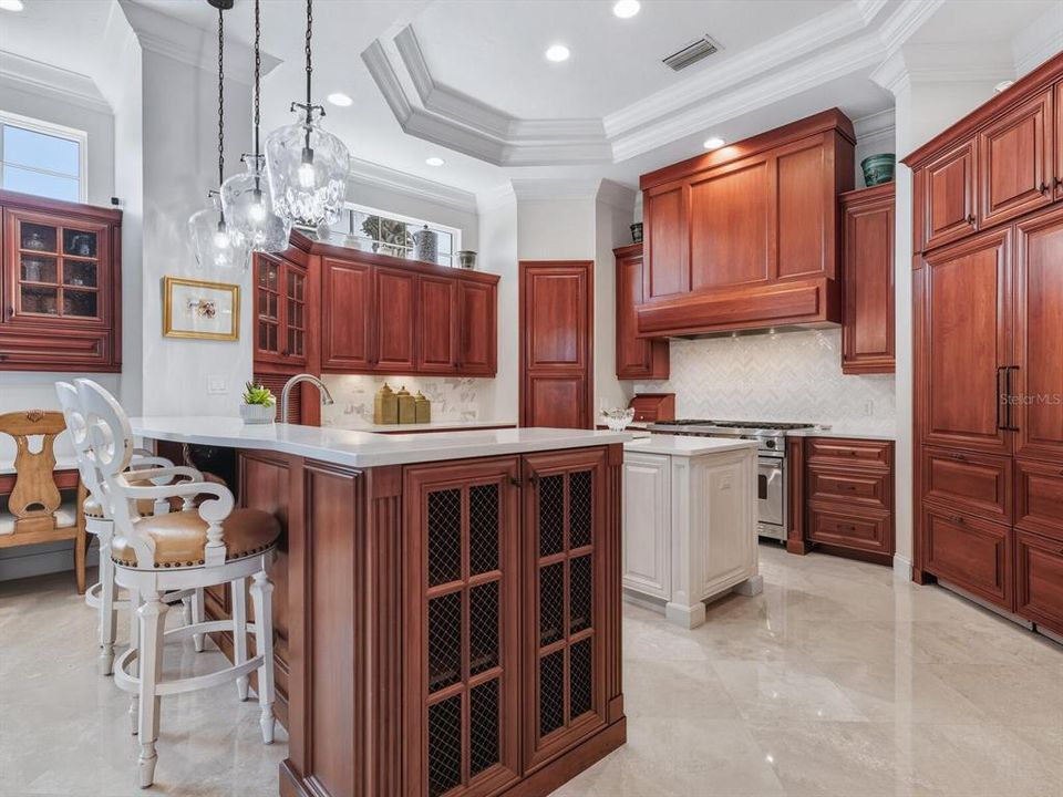 For Sale: $3,700,000 (5 beds, 5 baths, 6798 Square Feet)