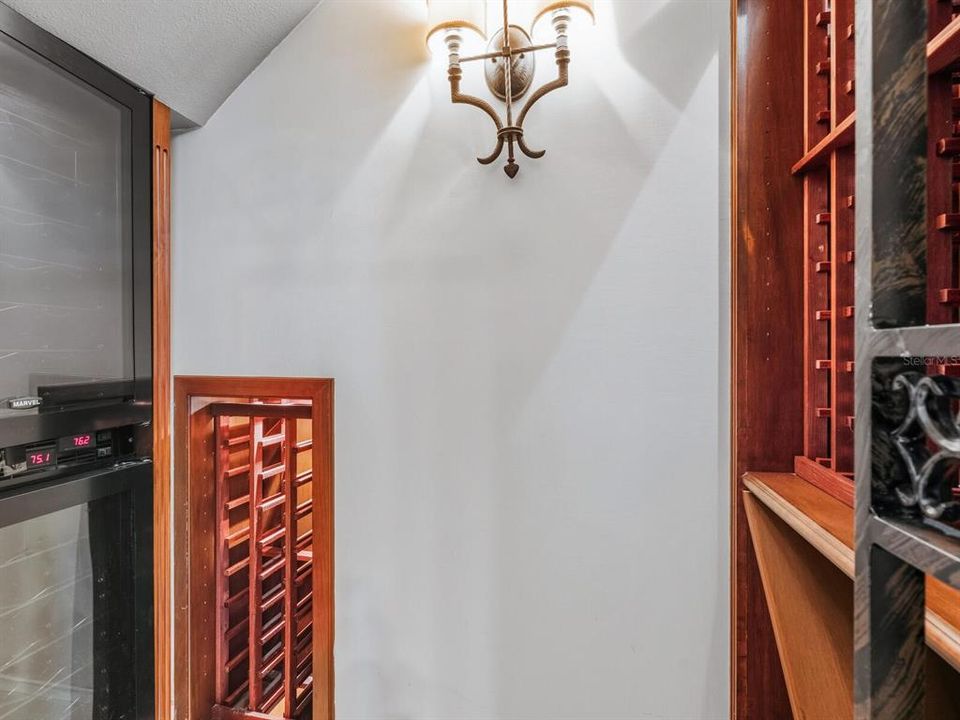 For Sale: $3,700,000 (5 beds, 5 baths, 6798 Square Feet)