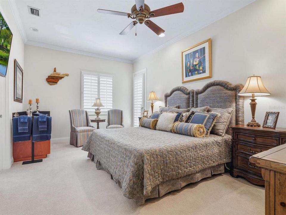 For Sale: $3,700,000 (5 beds, 5 baths, 6798 Square Feet)