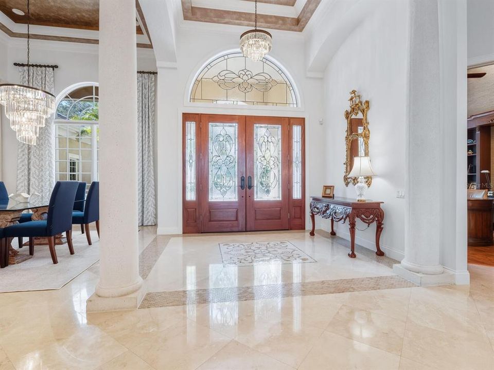 For Sale: $3,700,000 (5 beds, 5 baths, 6798 Square Feet)