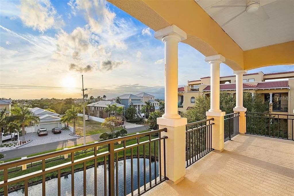 В аренду: $3,995 (4 спален, 3 ванн, 3075 Квадратных фут)