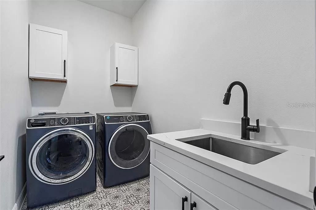 В аренду: $3,995 (4 спален, 3 ванн, 3075 Квадратных фут)