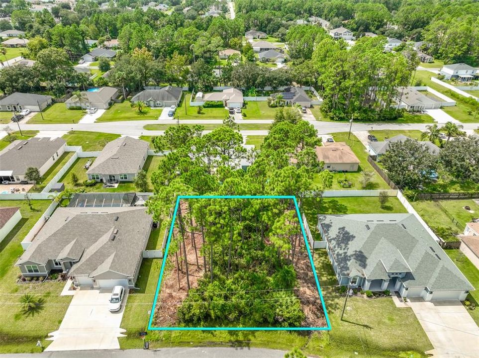 Под контрактом: $79,000 (0.23 acres)