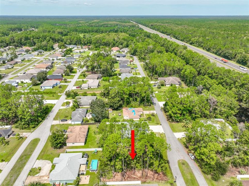 Под контрактом: $79,000 (0.23 acres)