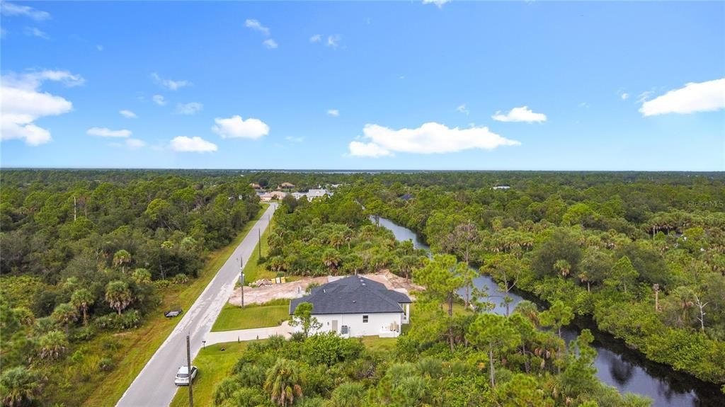 Activo con contrato: $439,900 (3 camas, 2 baños, 2122 Pies cuadrados)