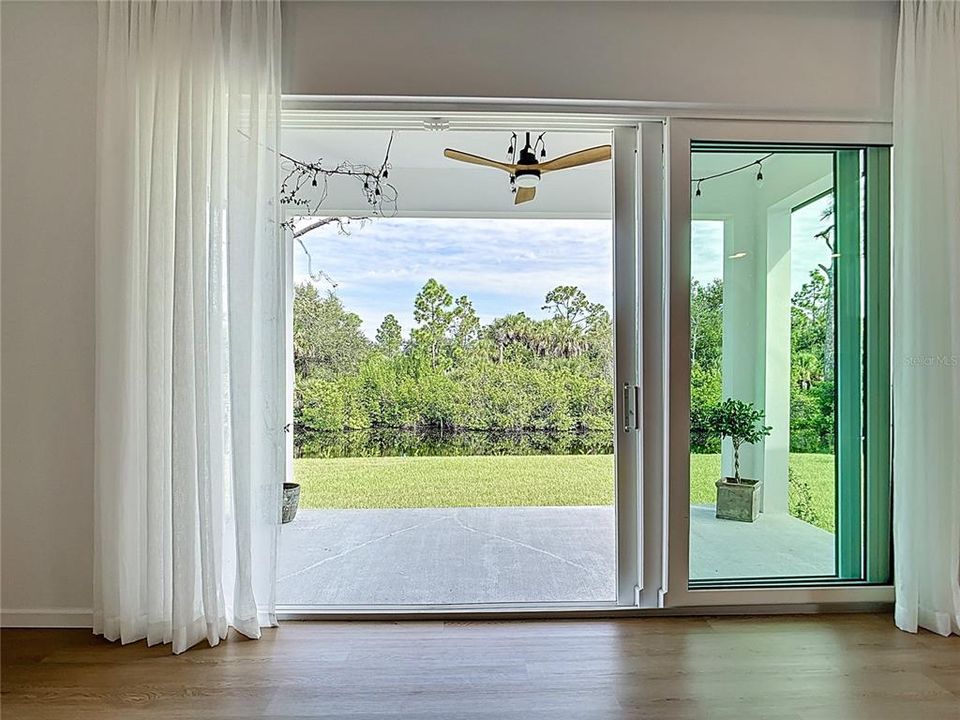 Activo con contrato: $439,900 (3 camas, 2 baños, 2122 Pies cuadrados)