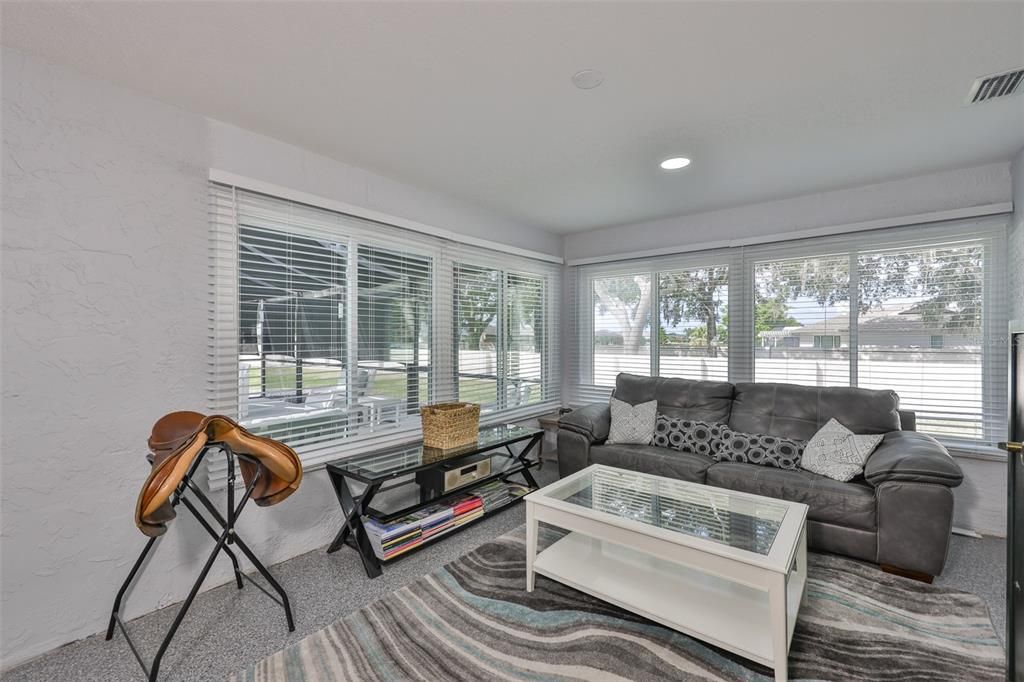 На продажу: $499,500 (3 спален, 2 ванн, 2514 Квадратных фут)