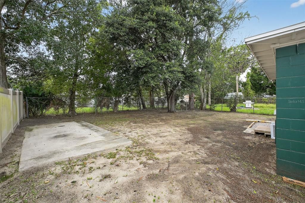 待售: $190,000 (3 贝兹, 1 浴室, 1184 平方英尺)