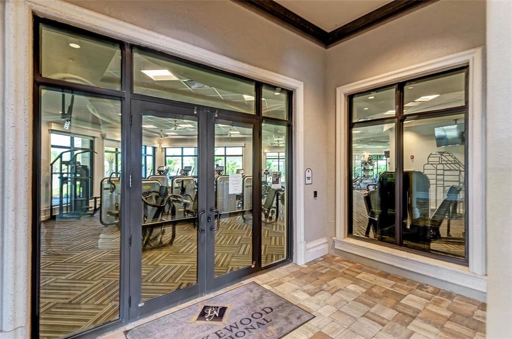 For Sale: $375,000 (2 beds, 2 baths, 1286 Square Feet)