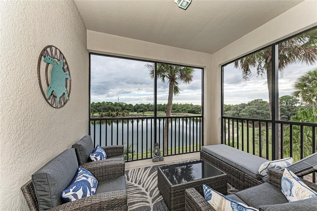 For Sale: $375,000 (2 beds, 2 baths, 1286 Square Feet)