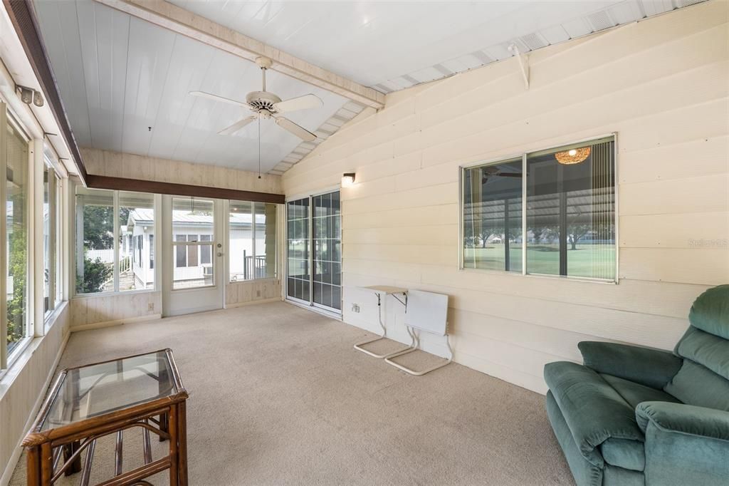 待售: $142,000 (2 贝兹, 2 浴室, 960 平方英尺)