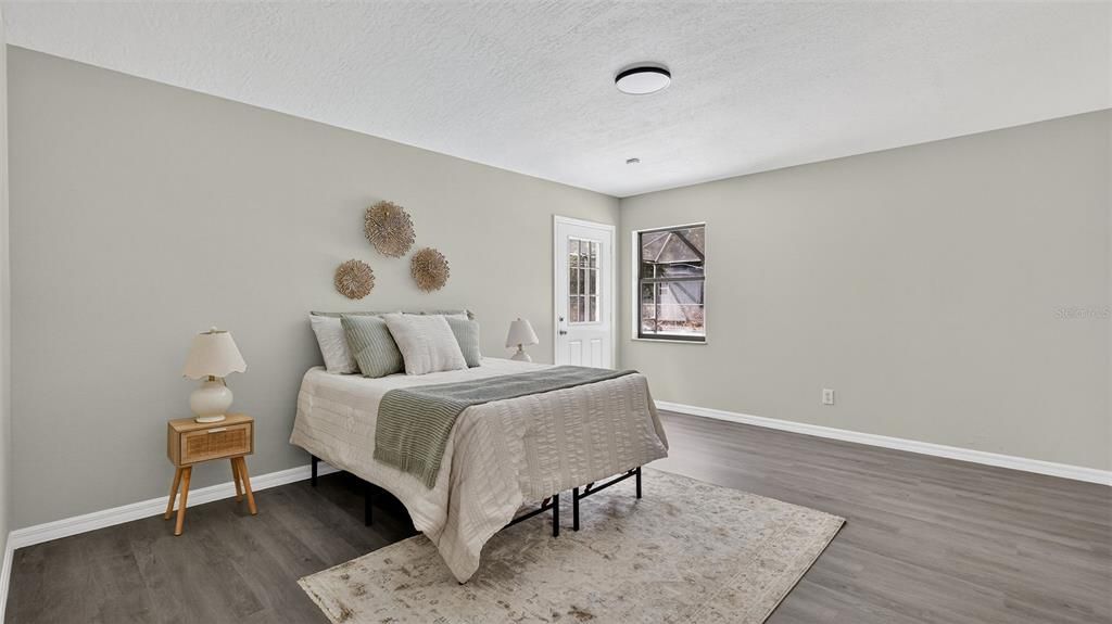 For Sale: $259,950 (2 beds, 2 baths, 1512 Square Feet)