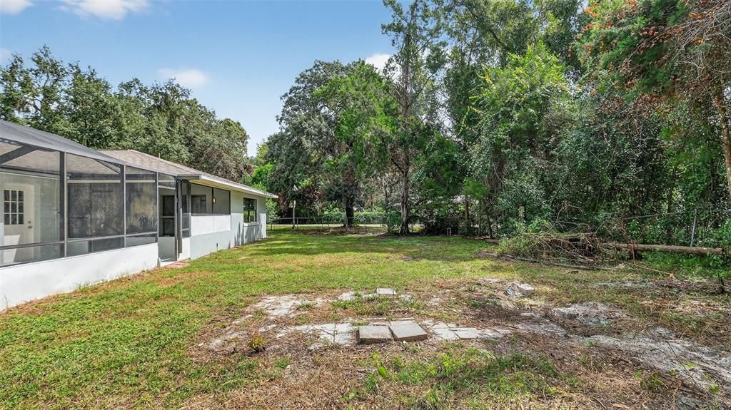 For Sale: $259,950 (2 beds, 2 baths, 1512 Square Feet)