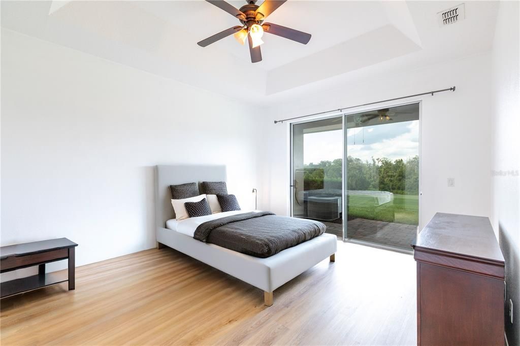 En Venta: $339,800 (3 camas, 2 baños, 1718 Pies cuadrados)