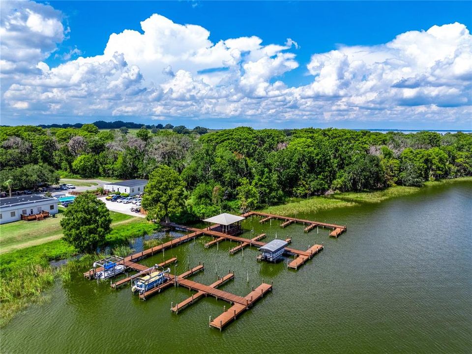 En Venta: $339,800 (3 camas, 2 baños, 1718 Pies cuadrados)