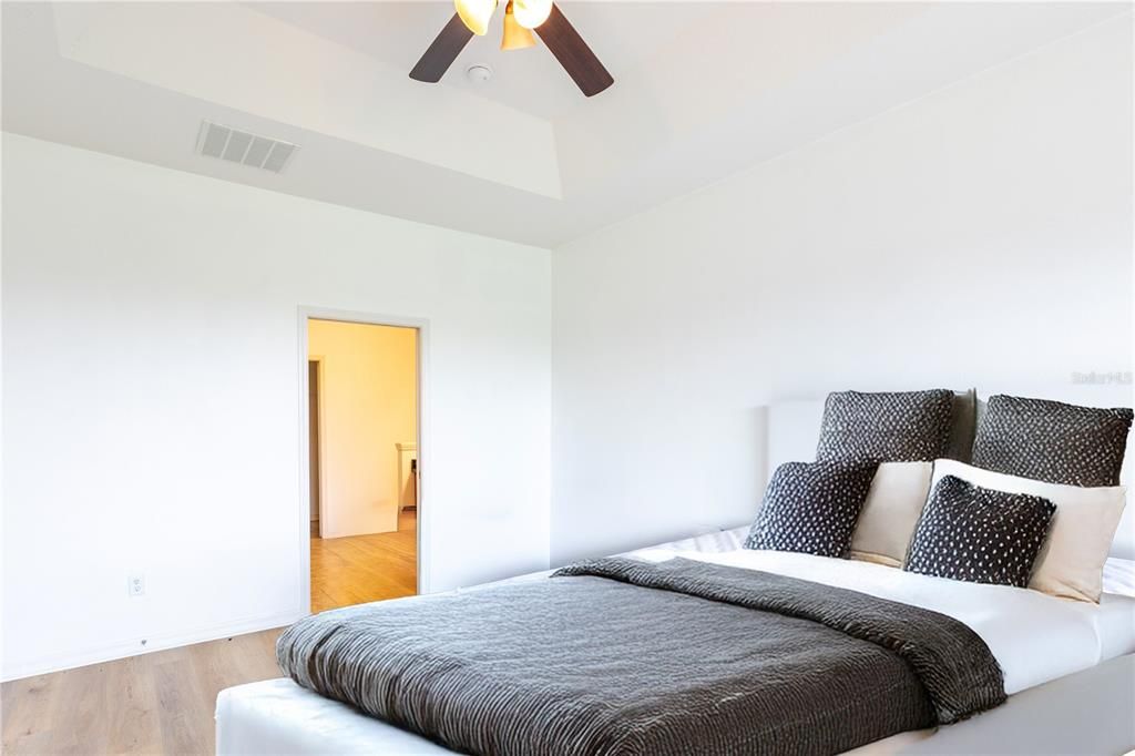 En Venta: $339,800 (3 camas, 2 baños, 1718 Pies cuadrados)