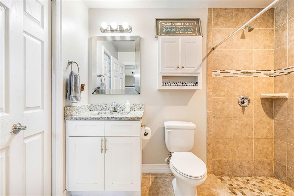 For Sale: $347,000 (3 beds, 2 baths, 1272 Square Feet)