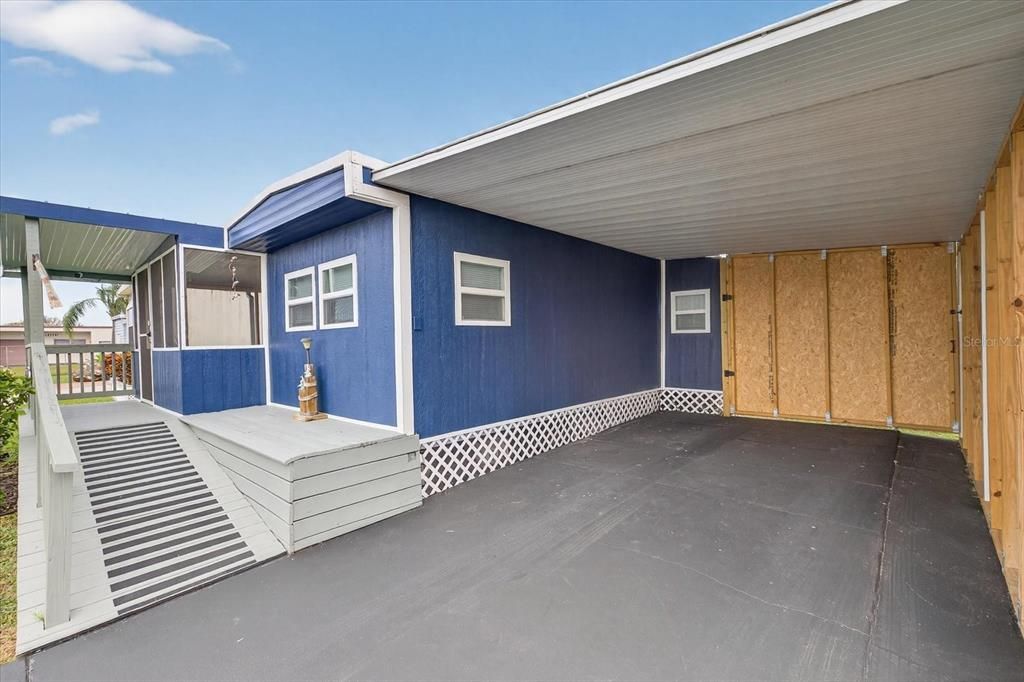 Active With Contract: $100,000 (2 beds, 1 baths, 520 Square Feet)