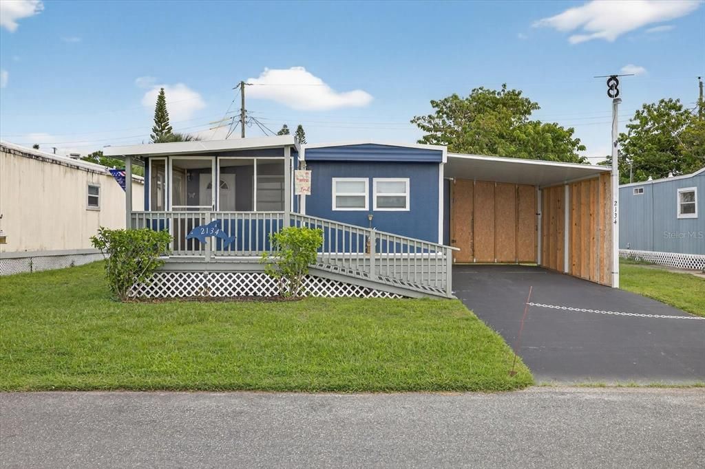 Active With Contract: $100,000 (2 beds, 1 baths, 520 Square Feet)