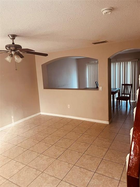 Active With Contract: $343,500 (4 beds, 2 baths, 1442 Square Feet)