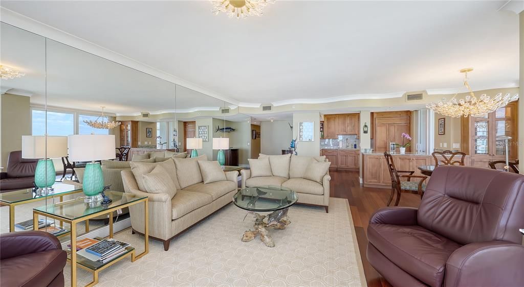 На продажу: $2,675,000 (3 спален, 3 ванн, 1842 Квадратных фут)