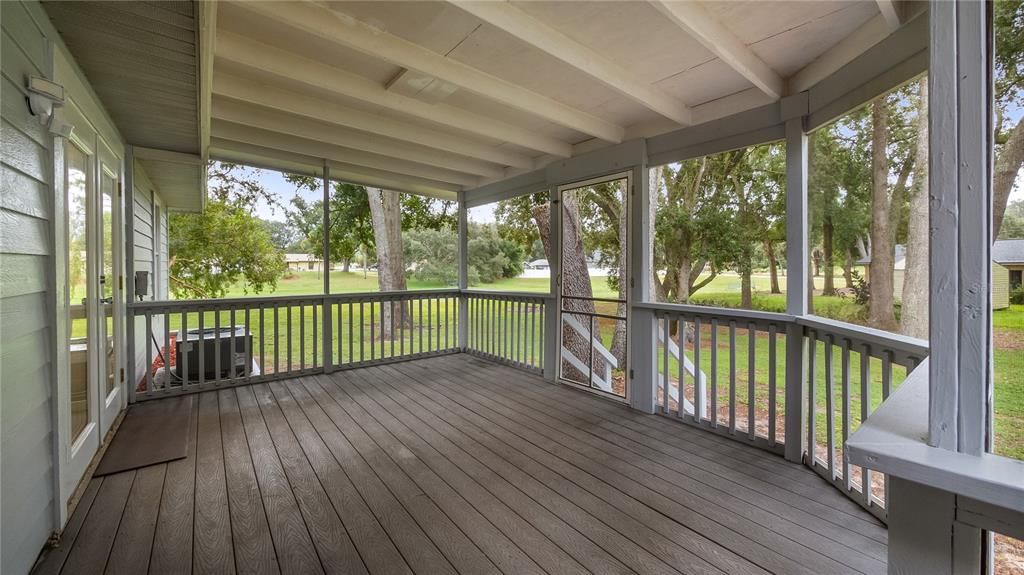 На продажу: $325,000 (3 спален, 2 ванн, 1118 Квадратных фут)