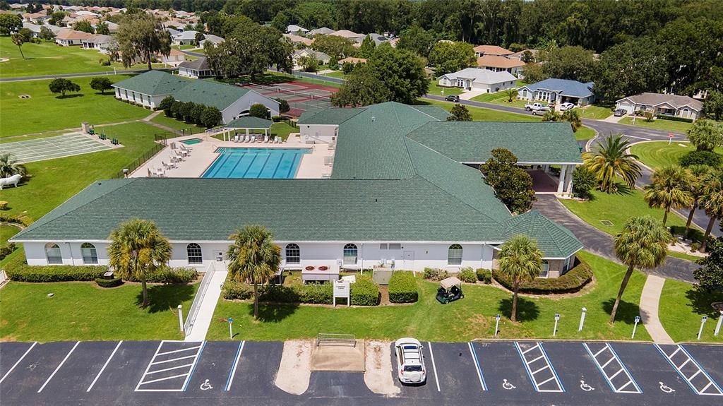 For Sale: $189,900 (2 beds, 2 baths, 929 Square Feet)