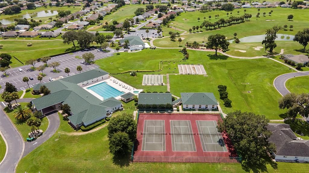 For Sale: $189,900 (2 beds, 2 baths, 929 Square Feet)