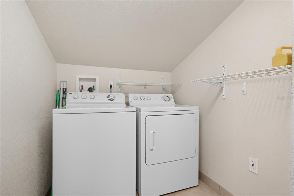 En Venta: $615,000 (3 camas, 2 baños, 2030 Pies cuadrados)