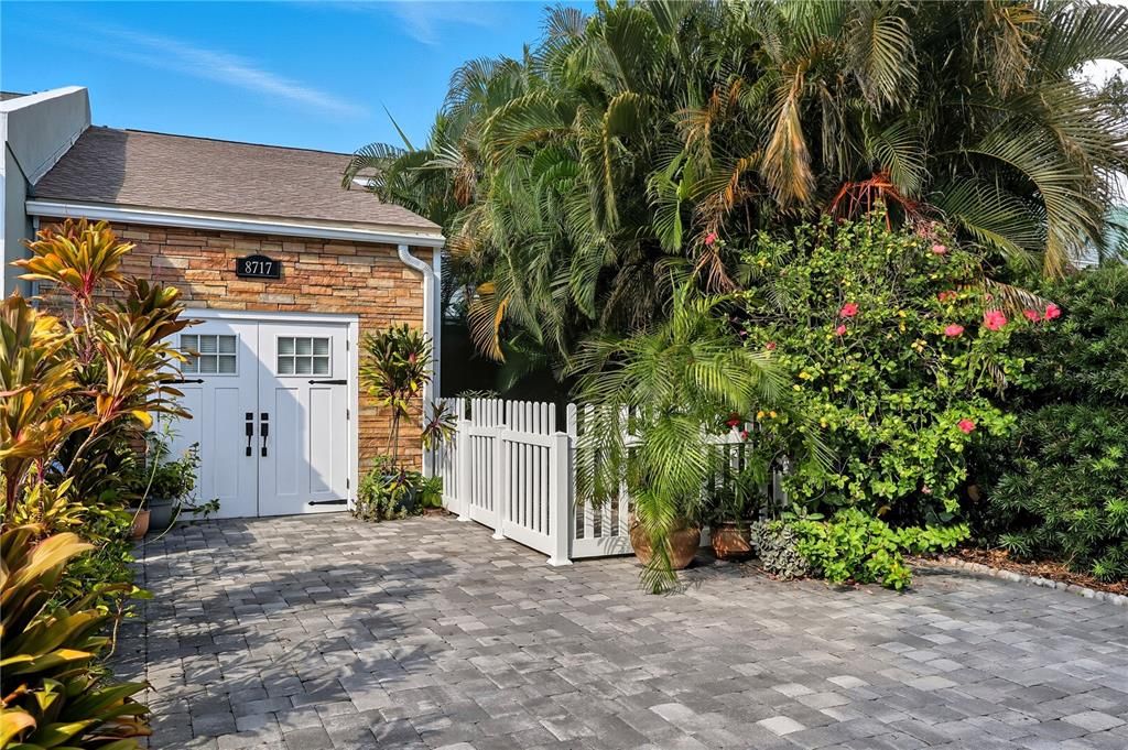 En Venta: $615,000 (3 camas, 2 baños, 2030 Pies cuadrados)