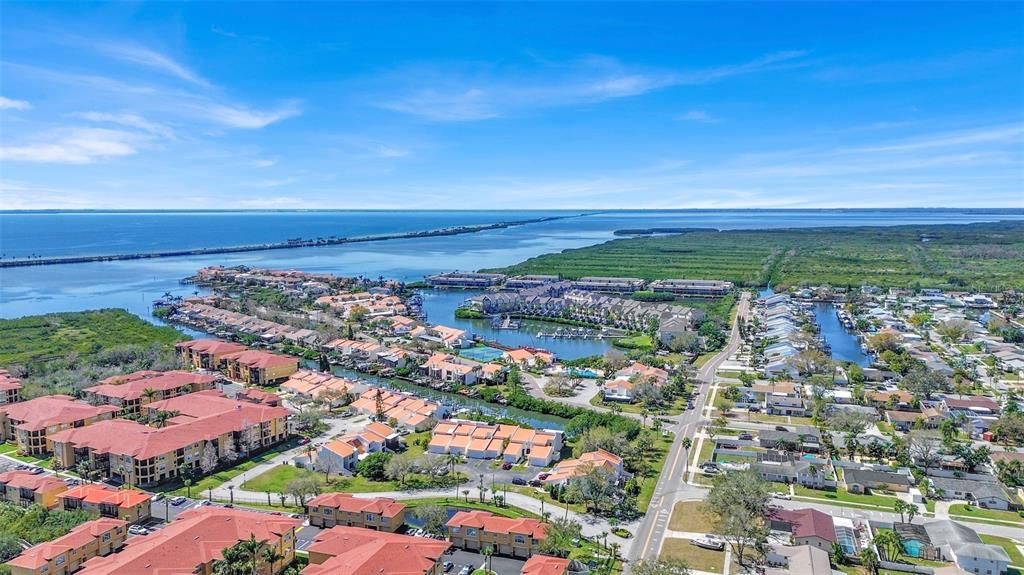 En Venta: $615,000 (3 camas, 2 baños, 2030 Pies cuadrados)