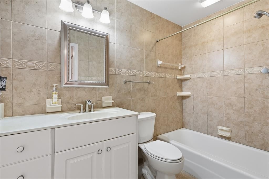 En Venta: $615,000 (3 camas, 2 baños, 2030 Pies cuadrados)