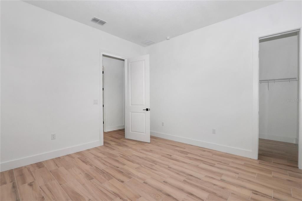 En Venta: $495,000 (3 camas, 2 baños, 1834 Pies cuadrados)