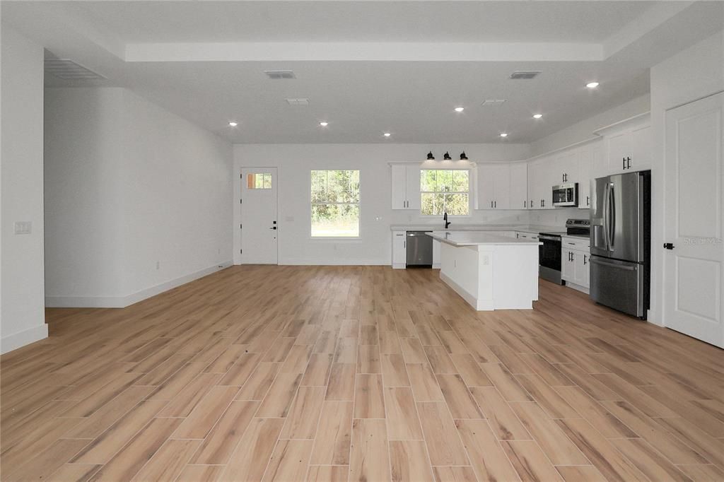 En Venta: $495,000 (3 camas, 2 baños, 1834 Pies cuadrados)