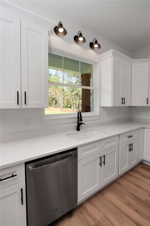 En Venta: $495,000 (3 camas, 2 baños, 1834 Pies cuadrados)