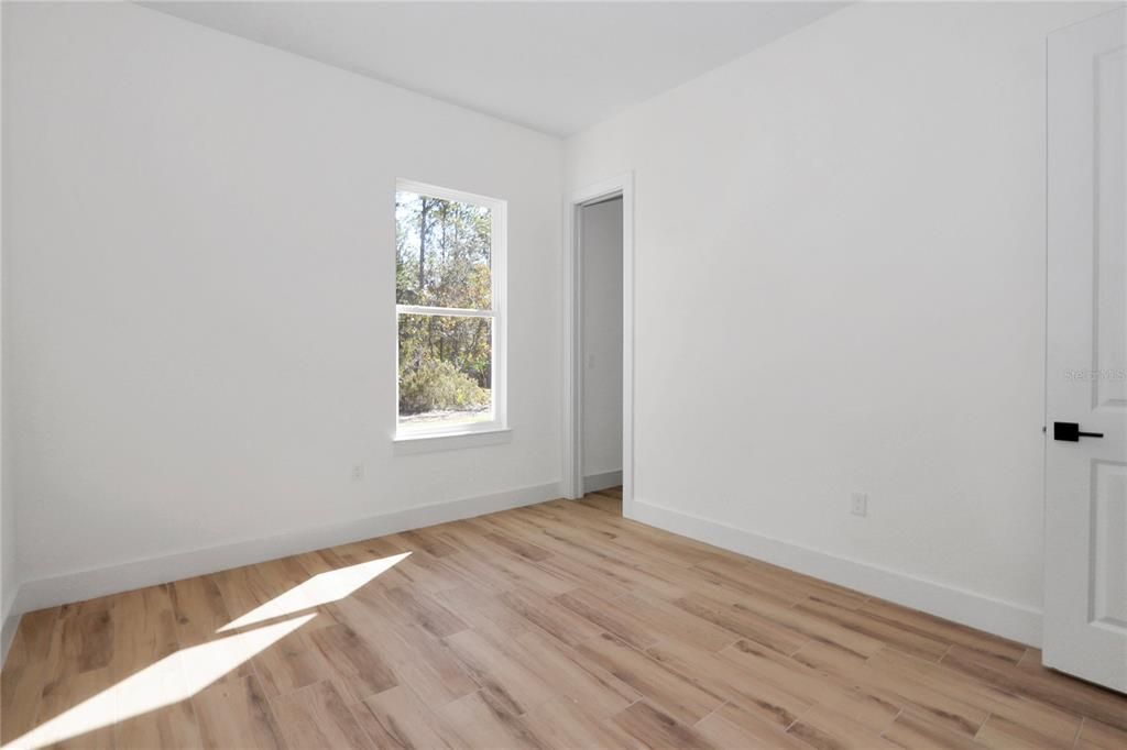 En Venta: $495,000 (3 camas, 2 baños, 1834 Pies cuadrados)