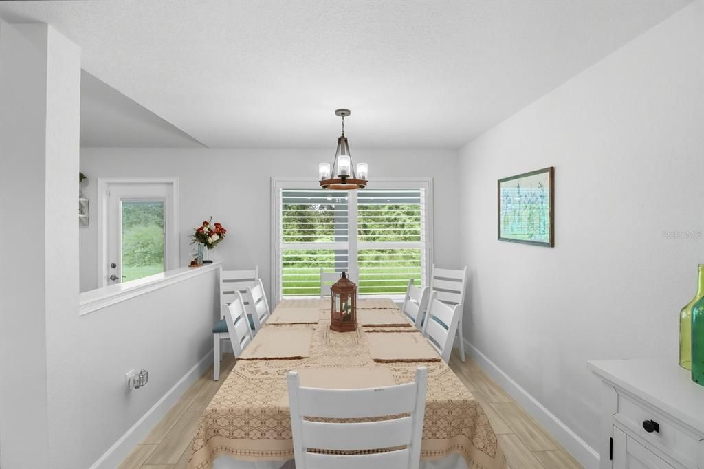 For Sale: $999,997 (4 beds, 3 baths, 3000 Square Feet)