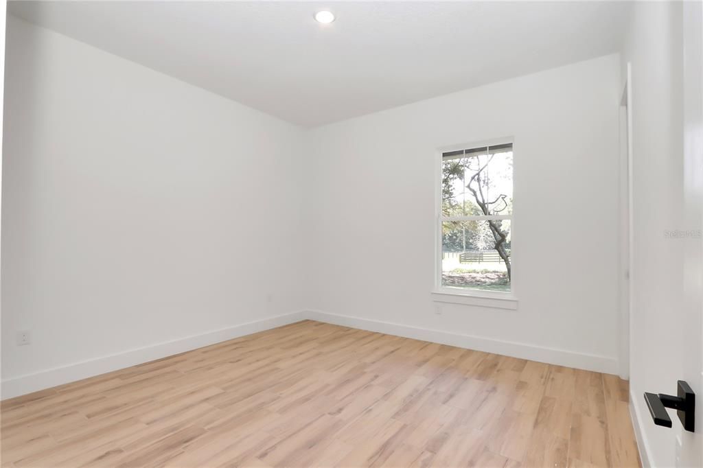 На продажу: $495,000 (3 спален, 2 ванн, 1834 Квадратных фут)