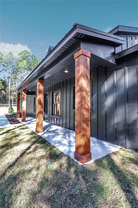 На продажу: $495,000 (3 спален, 2 ванн, 1834 Квадратных фут)