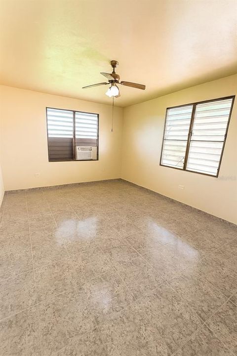 Activo con contrato: $210,000 (0 camas, 0 baños, 0 Pies cuadrados)