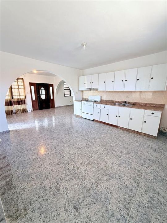 Activo con contrato: $210,000 (0 camas, 0 baños, 0 Pies cuadrados)