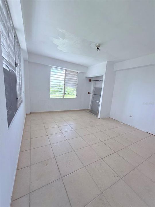 Activo con contrato: $210,000 (0 camas, 0 baños, 0 Pies cuadrados)