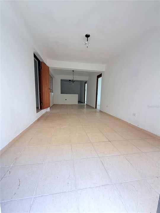 Activo con contrato: $210,000 (0 camas, 0 baños, 0 Pies cuadrados)