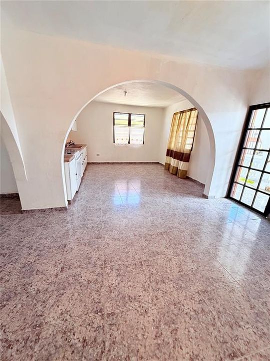 Activo con contrato: $210,000 (0 camas, 0 baños, 0 Pies cuadrados)