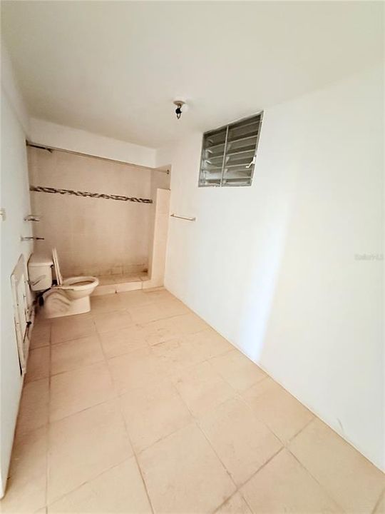 Activo con contrato: $210,000 (0 camas, 0 baños, 0 Pies cuadrados)