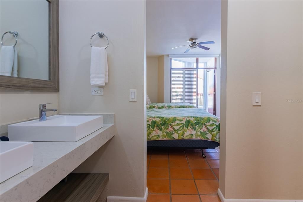 For Sale: $755,000 (3 beds, 4 baths, 1870 Square Feet)