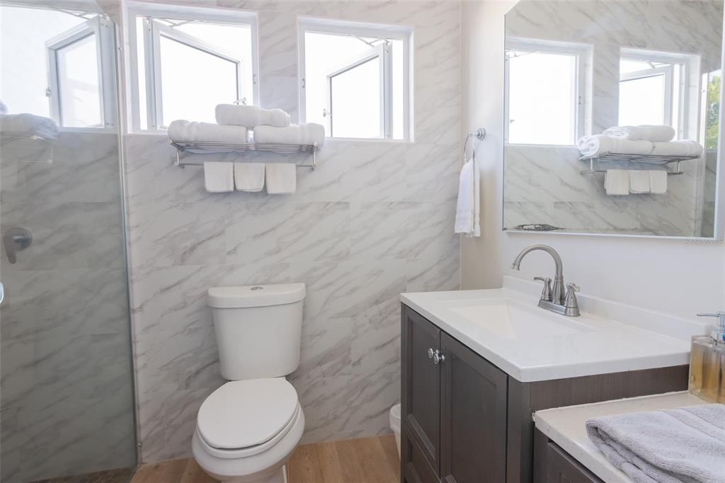 For Sale: $755,000 (3 beds, 4 baths, 1870 Square Feet)