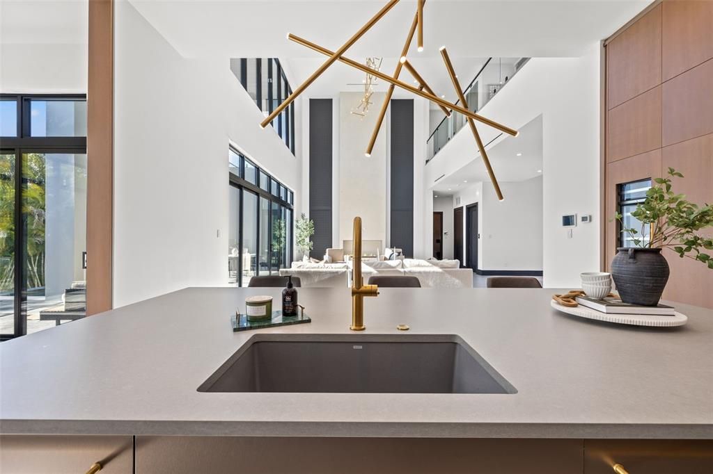 En Venta: $3,150,000 (4 camas, 4 baños, 5200 Pies cuadrados)