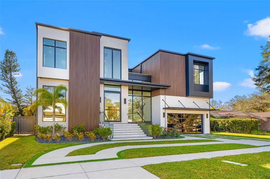 En Venta: $3,150,000 (4 camas, 4 baños, 5200 Pies cuadrados)